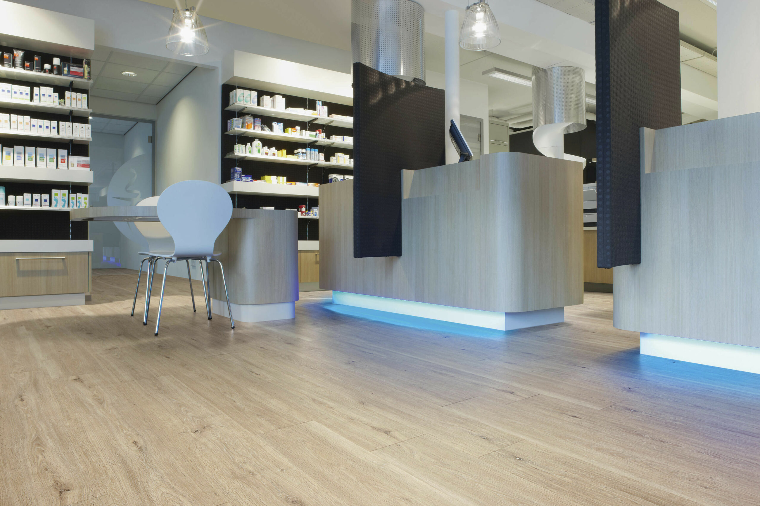 Allura-Click-cc60305-light-honey-oak-installacio