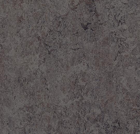 Marmoleum-Modular-Marble-t3139-lava