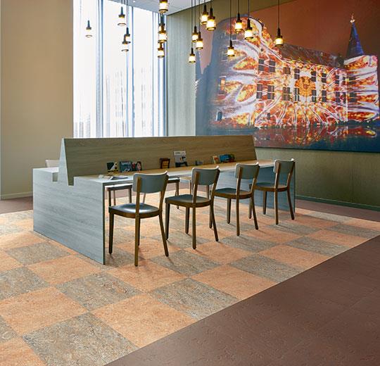 Marmoleum-Modular-Marble-t3407-donkey-island-installacio
