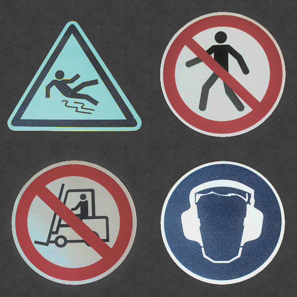 Cleartex_foszforeszkalo_padlojelek_600