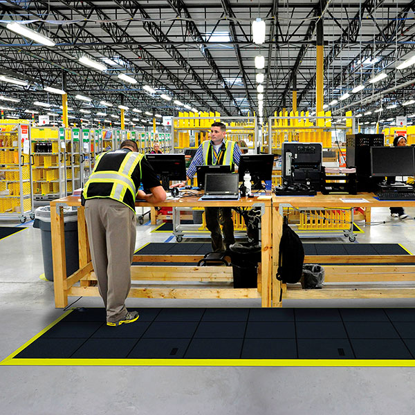 Cushion-Ease-Solid-ESD-elleni-moduláris-munkaszőnyeg-elektronikai-környezetben