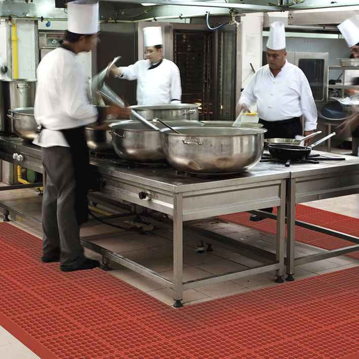 Cushion-Ease-moduláris-nyitott-szerkezetű-ergonómiai-munkaszőnyeg-NT550RD-élelmiszeripari-felhasználás