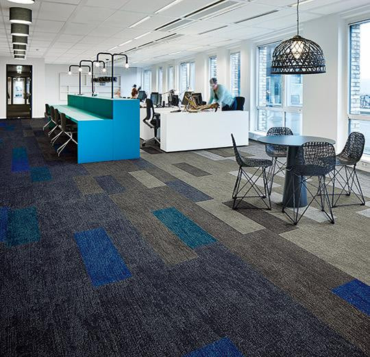 Flotex-Lava-flokkolt-moduláris-padlószőnyeg