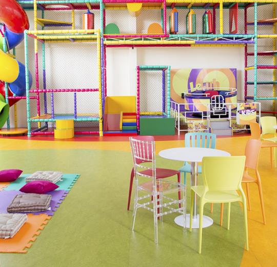 Marmoleum-Decibel-324735-green-installáció