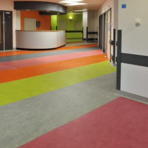 Marmoleum-Decibel-zajszűró-hatású-tekercses-linóleum-padlóburkolat-300x300