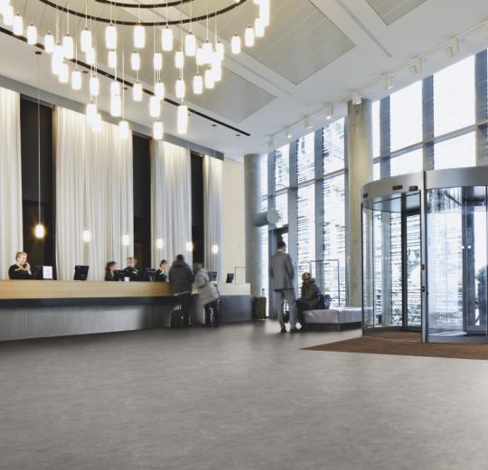 Marmoleum-Real-3216-moraine-installáció