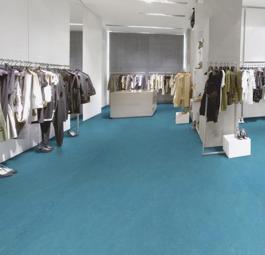 Marmoleum-Real-3238-laguna-installáció